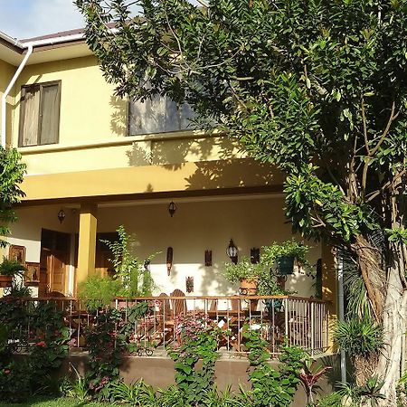 The Amariah Hotel & Apartments Mikocheni Дар-эс-Саламе Экстерьер фото