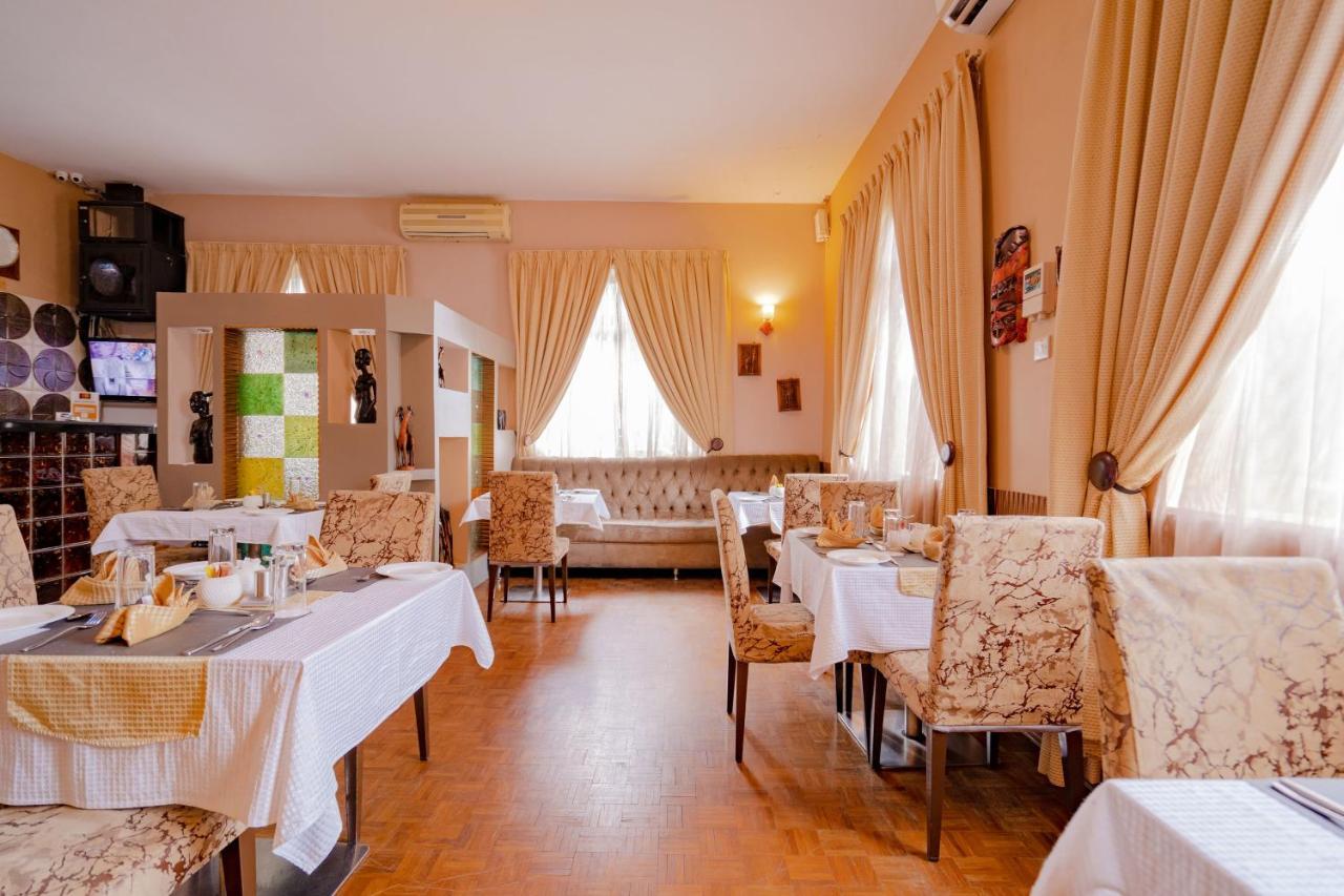 The Amariah Hotel & Apartments Mikocheni Дар-эс-Саламе Экстерьер фото