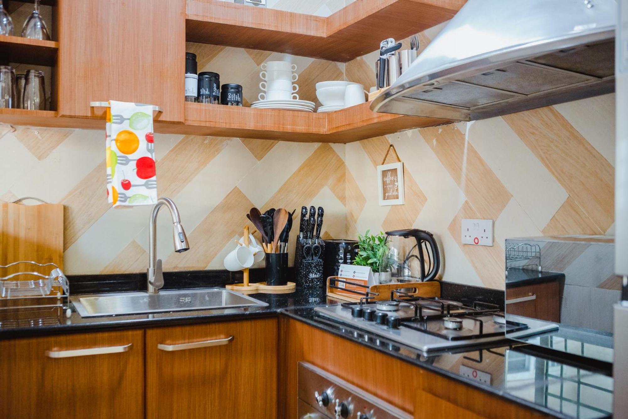 The Amariah Hotel & Apartments Mikocheni Дар-эс-Саламе Экстерьер фото